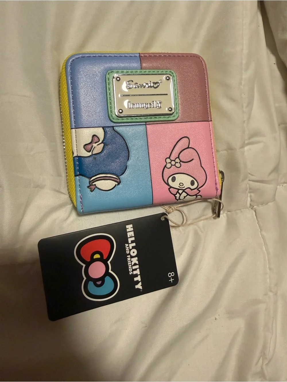 Hello Kitty loungefly hardtag Patch Zip Wallet - Pink Blue